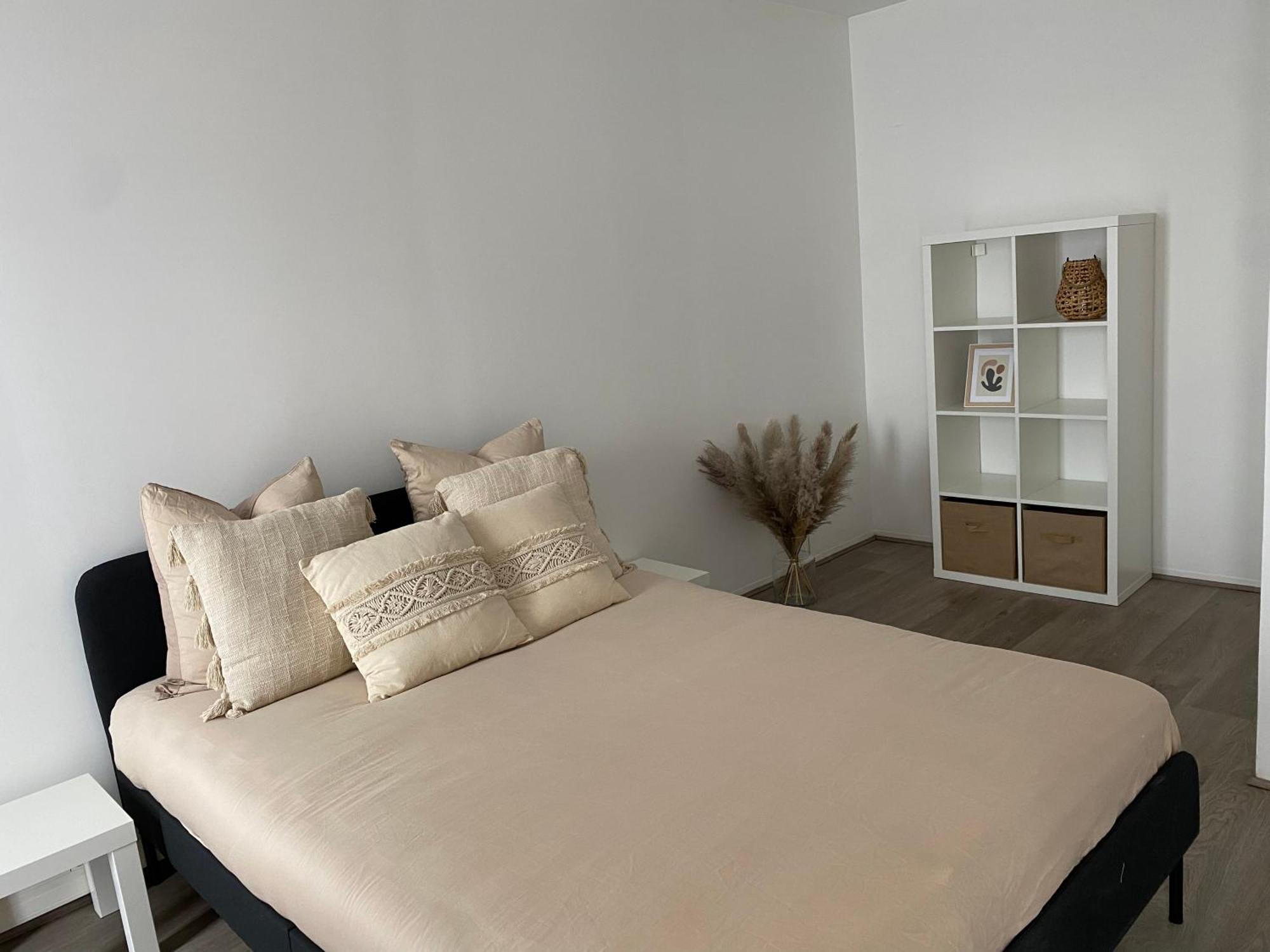 Maison Spacieuse Et Confortable 100M2 Avec Jardin Val-de-Reuil Ngoại thất bức ảnh